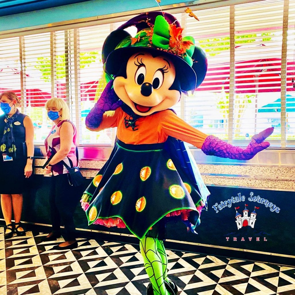 Minnie’s Seasonal Dining at Hollywood & Vine - Disney Vacation Planner