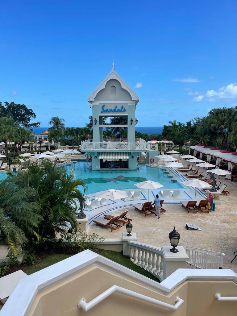 Sandals Ochi