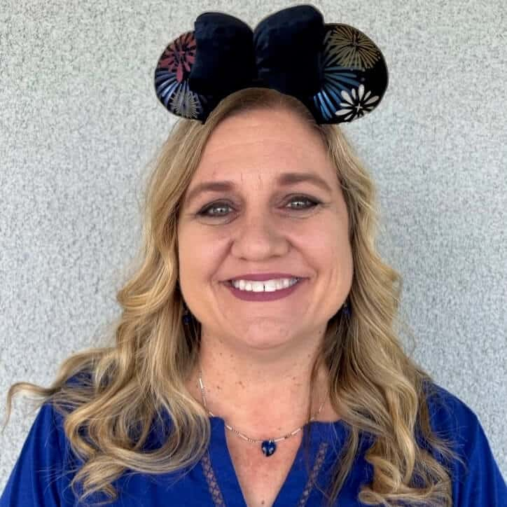 Heidi de la Motte - Californina Disney Travel Agent