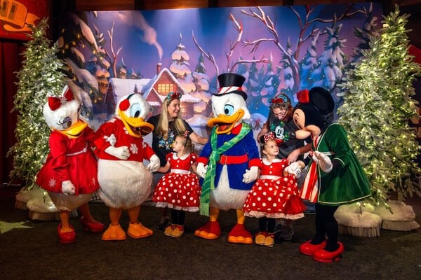 MVMCP Holiday Characters in Costumes
