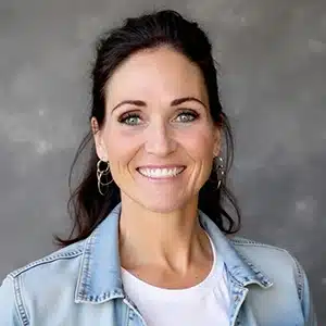 Melanie Colanino - Nebraska Disney Travel Agent